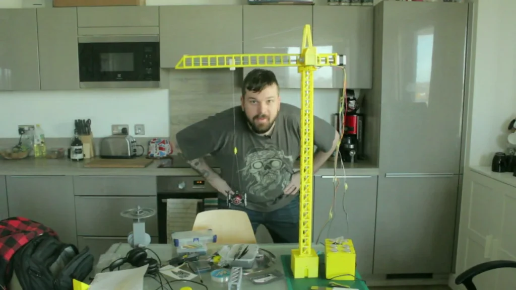 A Working Miniature Tower Crane