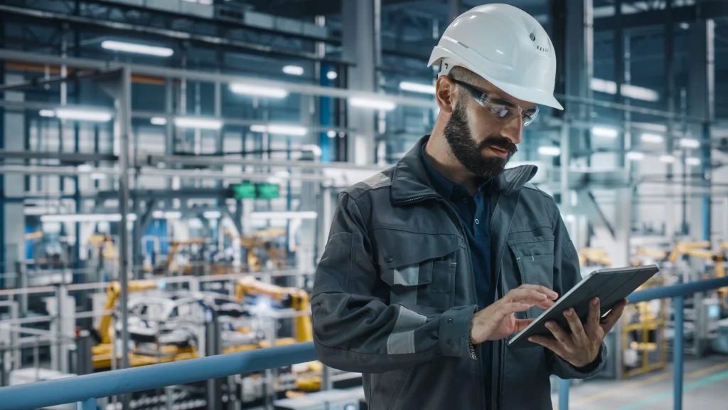 AI in Manufacturing: Improving Shop Floor Productivity and Efficiency