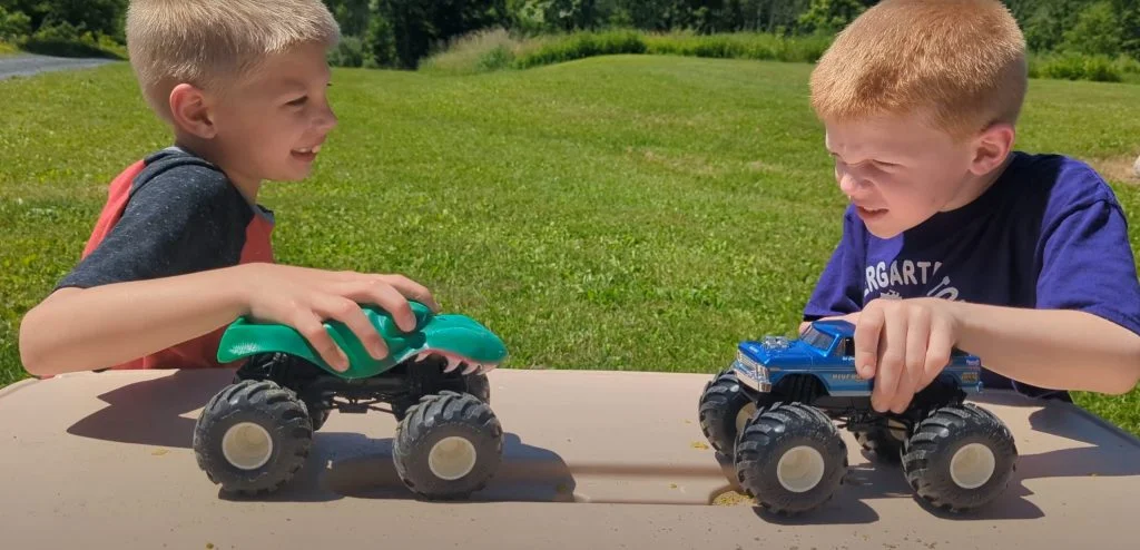 Jason Pohl: Creating a Mini Monster Truck with SOLIDWORKS and xShape