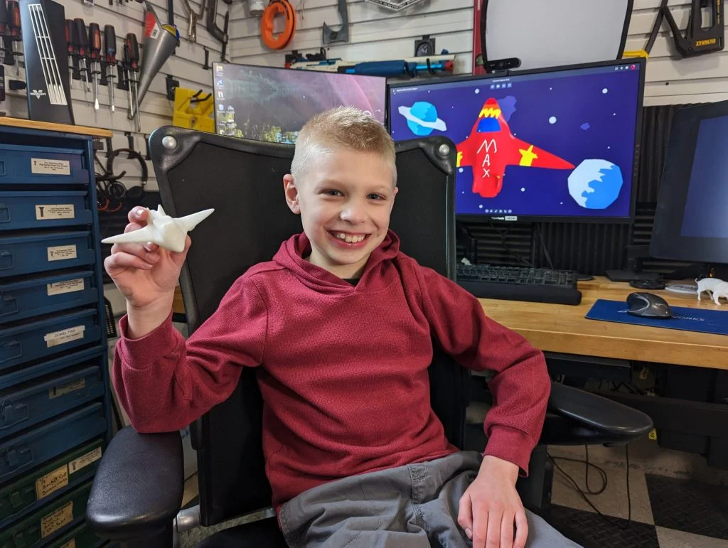 Jason Pohl’s Newest Partner Creates a Rocket Ship with SOLIDWORKS Apps for Kids