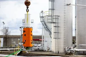 Developing AST Inspection Systems with Data and Lifecycle Management Solutions in the Cloud
