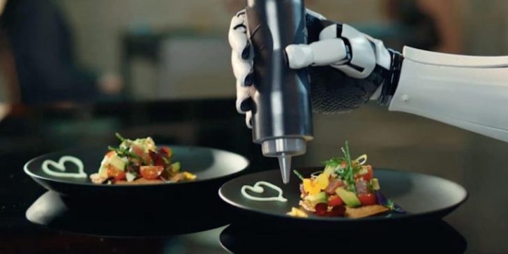 Fuera del sartén, hacia el futuro: tecnología inteligente en la cocina