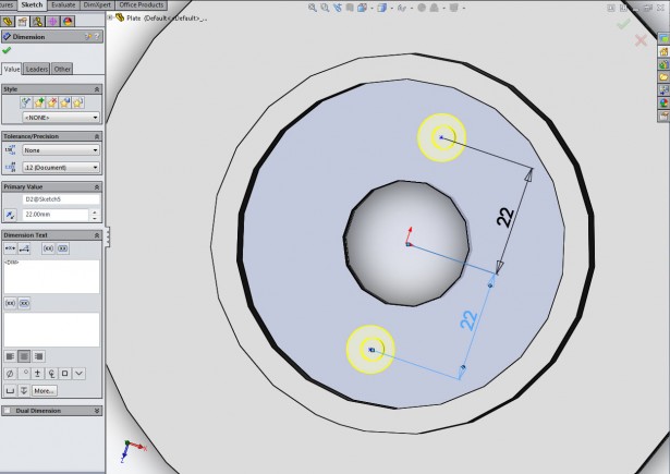 Dimensioning the holes after using the Hole Wizard