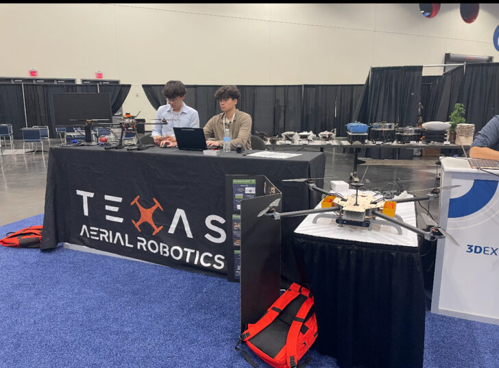 Hyperloop Guadaloop Team from UT Austin Featured in EDU Zone at 3DXW25